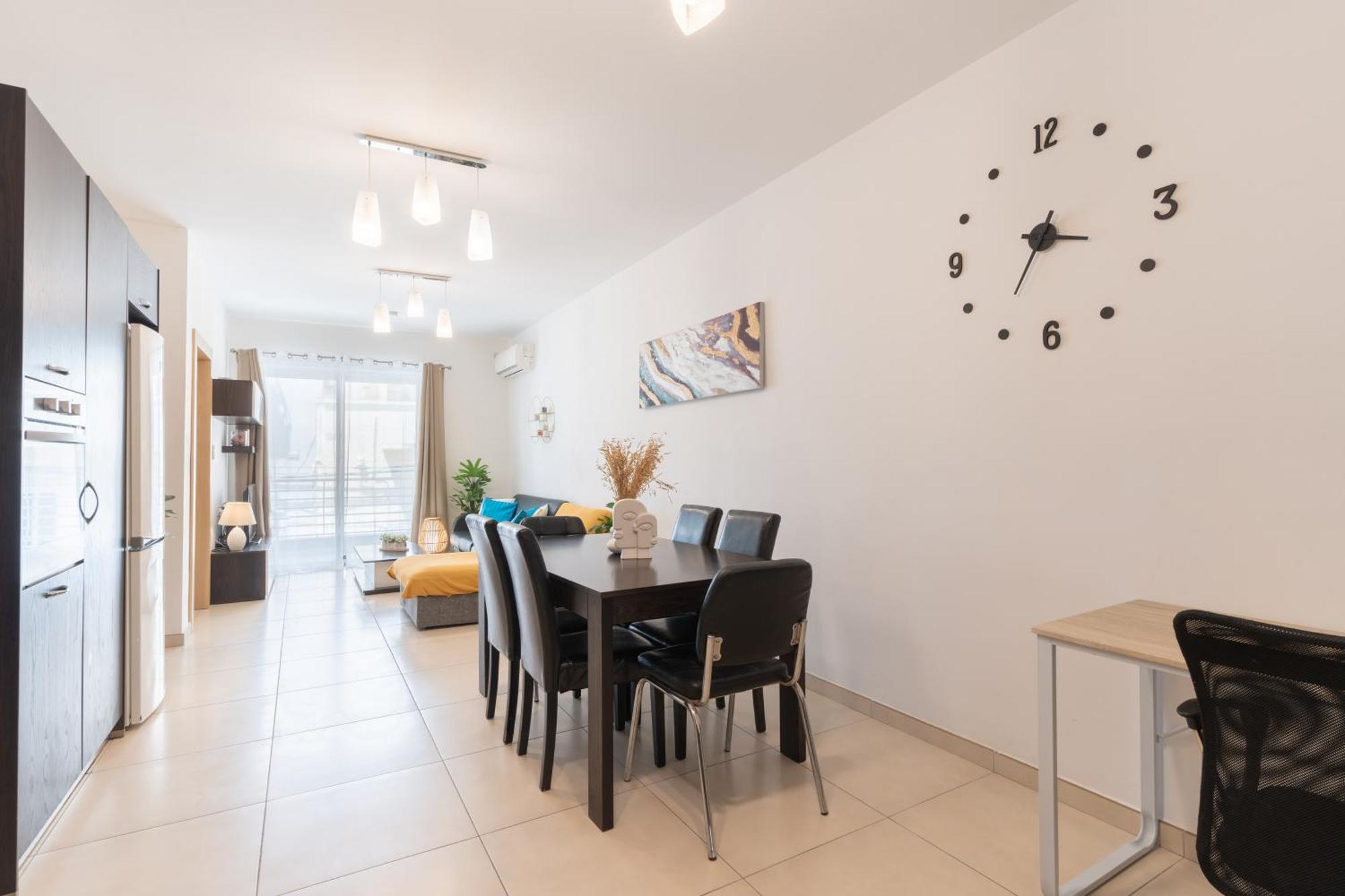 2 Bedroom In Central St Julians Prime Location In Paceville Apt 3 By Vaganza Saint Julian's Exterior photo